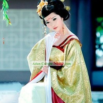 Tang Dynasty Yang Guifei Clothing and Headpieces