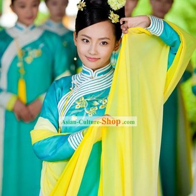 Qing Dynasty Qipao Costumes for Women