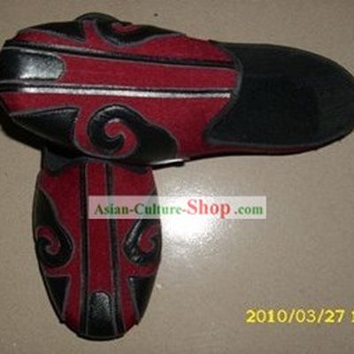 Traditional Chinese Red Taoist Cloud Shoes
