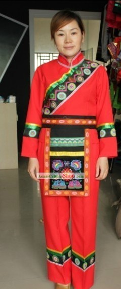 Ethnic Zhuang Female Clothing Complete Set