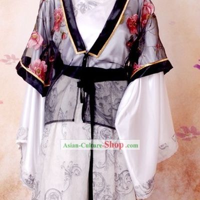 Traditional Ancient Chinese Clothing for Women