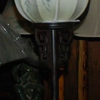 Ancient Chinese Imperial Style Handmade and Painted Silk Desk Lantern