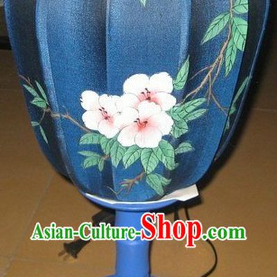 Ancient Chinese Handmade White Gourd Shape Palace Lantern