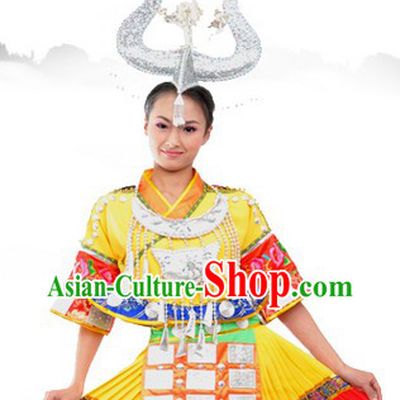 Traditional Chinese Miao Minority Dance Costume and Headpiece for Women