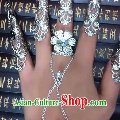 Traditional Chinese Empress Hand and Finger Nails Decoration Accessories