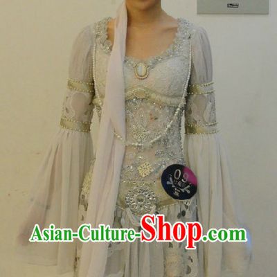 Ancient Chinese Bai Suzhen Fairy White Costume and Headpiece for Women