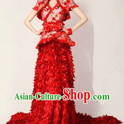 Chinese Classical Red Long Tail Wedding Evening Dress