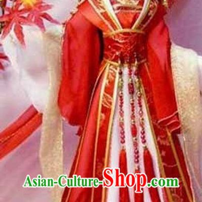 Ancient Chinese Lucky Red Clothing with Red Hangings