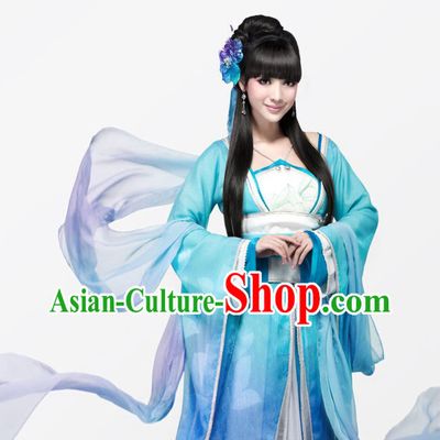 Ancient Chinese Light Blue Swordswoman Costumes