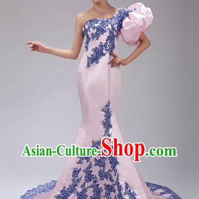 Chinese Elegant Pink Evening Dress with Fish Bottom Tail