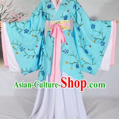 Ancient Chinese Han Dynasty Light Blue Clothes for Women