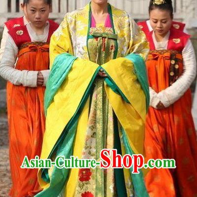 Ancient Chinese Tang Dynasty Princess Clothing and Headpiece Complete Set