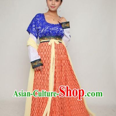 Ancient Chinese Tang Dynasty Female Clothing Complete Set for Women