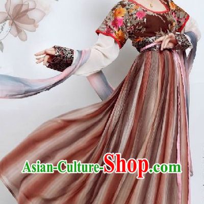Ancient Chinese Tang Dynasty Female Clothing Complete Set for Women