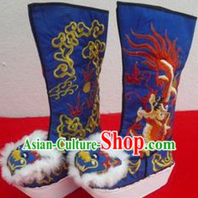 Traditional Chinese Blue Embroidered Dragon High Sole Boots