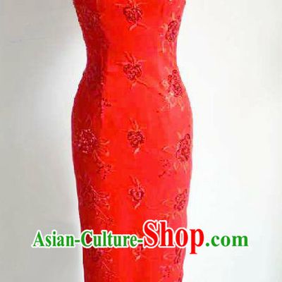 Chinese Classic Red Wedding Cheongsam for Brides