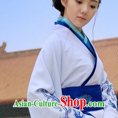 Traditional Chinese Embroidered Dragon Han Costumes for Women