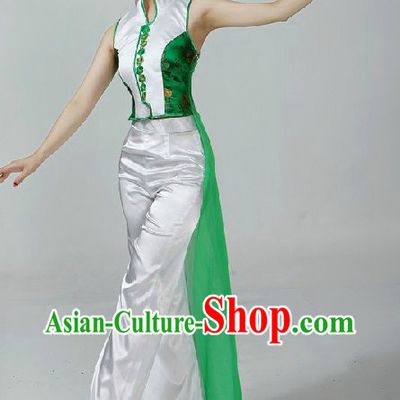 Chinese Classical Dance Costumes and Headpiece