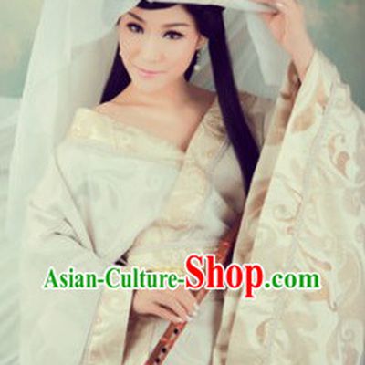 Ancient Chinese Female Swordsman White Costumes and Hat