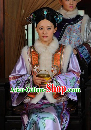 Qing Dynasty Zhen Huan Winter Jacket for Women