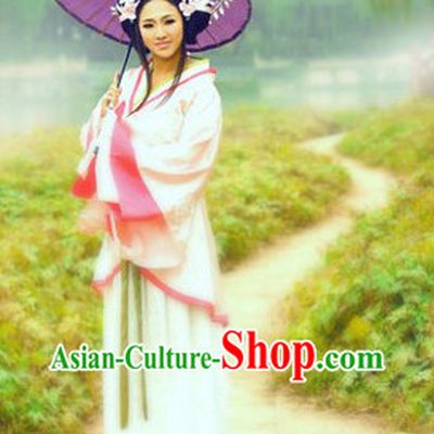 Ancient Chinese Pink Hanfu Clothing and Umbrella for Women