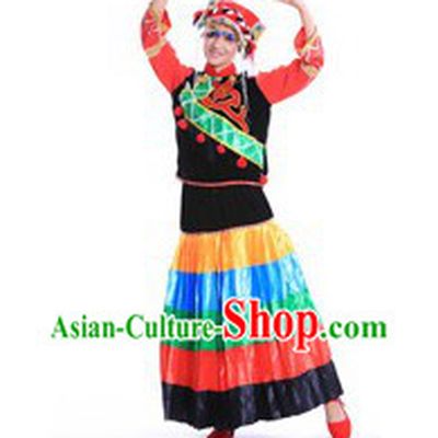 Traditional Chinese Yi Minority Outfit and Headpiece for Women