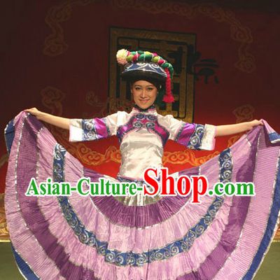 Traditional Chinese Torch Festival Yi Minority Clothing and Hat for Women
