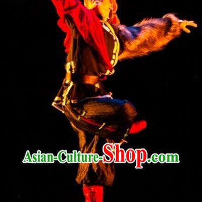 Traditional Chinese Drum Costumes for Men