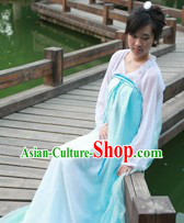 Ancient Chinese Tang Dynasty Clothes for Women