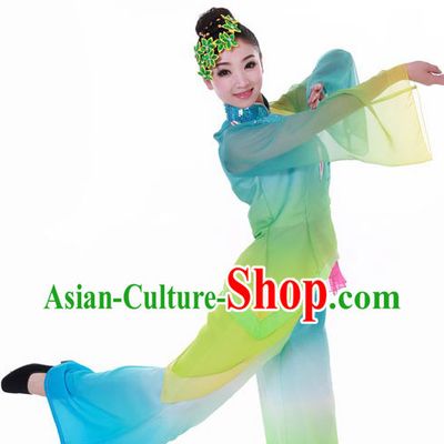 Traditional Chinese Yangge Dance Costumes and Headpieces for Women