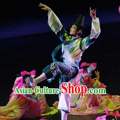 Traditional Korean Dance Costumes for Men