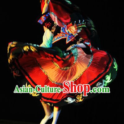 Yi Ethnic Female Clothing and Hat Complete Set for Women