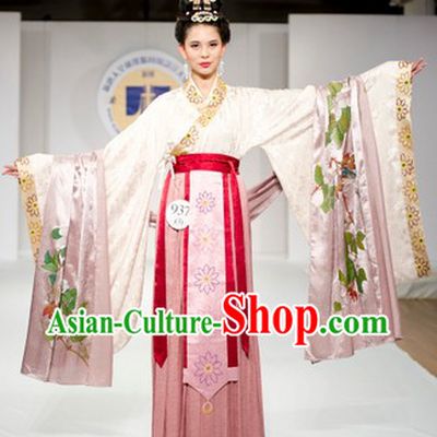 Traditional Chinese Woen's Clothes