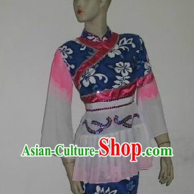Traditional Chinese Hakka Clothes
