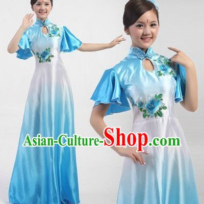 Traditional Chinese Stage Performance Fan Dancing Costumes Complete Set
