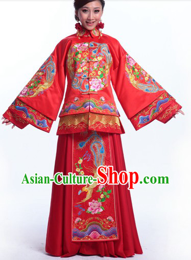 Supreme Chinese Wedding Clothing Complete Set for Brides