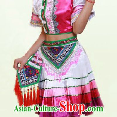 China Ethnic Clothing and Hat Complete Set for Women