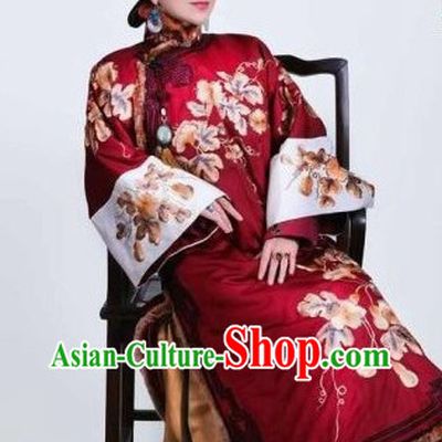 Qing Dynasty Princess Autumn Wear Manchu Clothing and Headwear