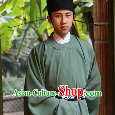 Song Dynasty Chinese Traditional Costume and Hat for Men