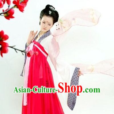 Chinese Tang Dynasty Traditional HanFu and Hair Accessories for Women
