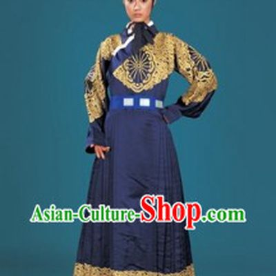 Chinese Traditional Hanzhuang Clothing and Hat