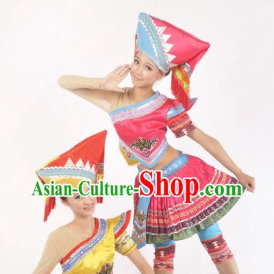 Traditional Chinese Zhuang Ethnic Clothing and Headdress for Women