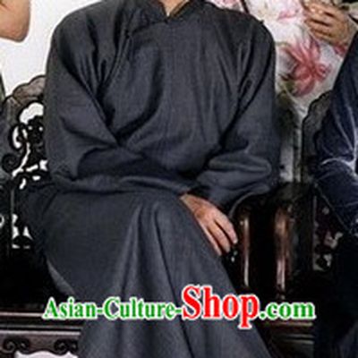April Rhapsody Ren Jian Si Yue Tian Xu Zhimo Poet Long Robe and Glasses