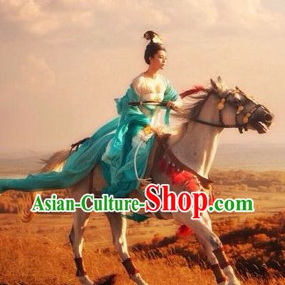 Ancient Chinese Tang Dynasty Princess Clothing and Wig Complete Set