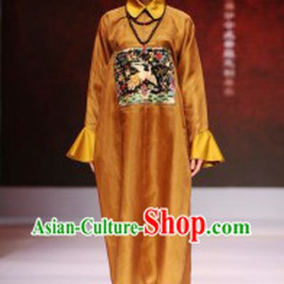 Golden Chinese Official Costume Style Dress