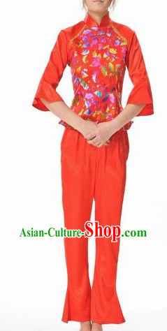 Chinese Red Fan Dance Costume for Women