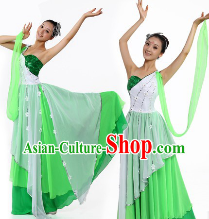 Cantata Costume and Headpiece for Women