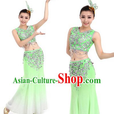Chinese Dai Ethnic Costumes and Headpiece for Women