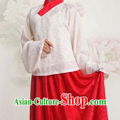 Ancient Chinese Ming Dynasty Clothing for Women