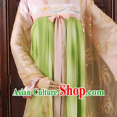Traditional Chinese Tang Dynasty Clothing for Women